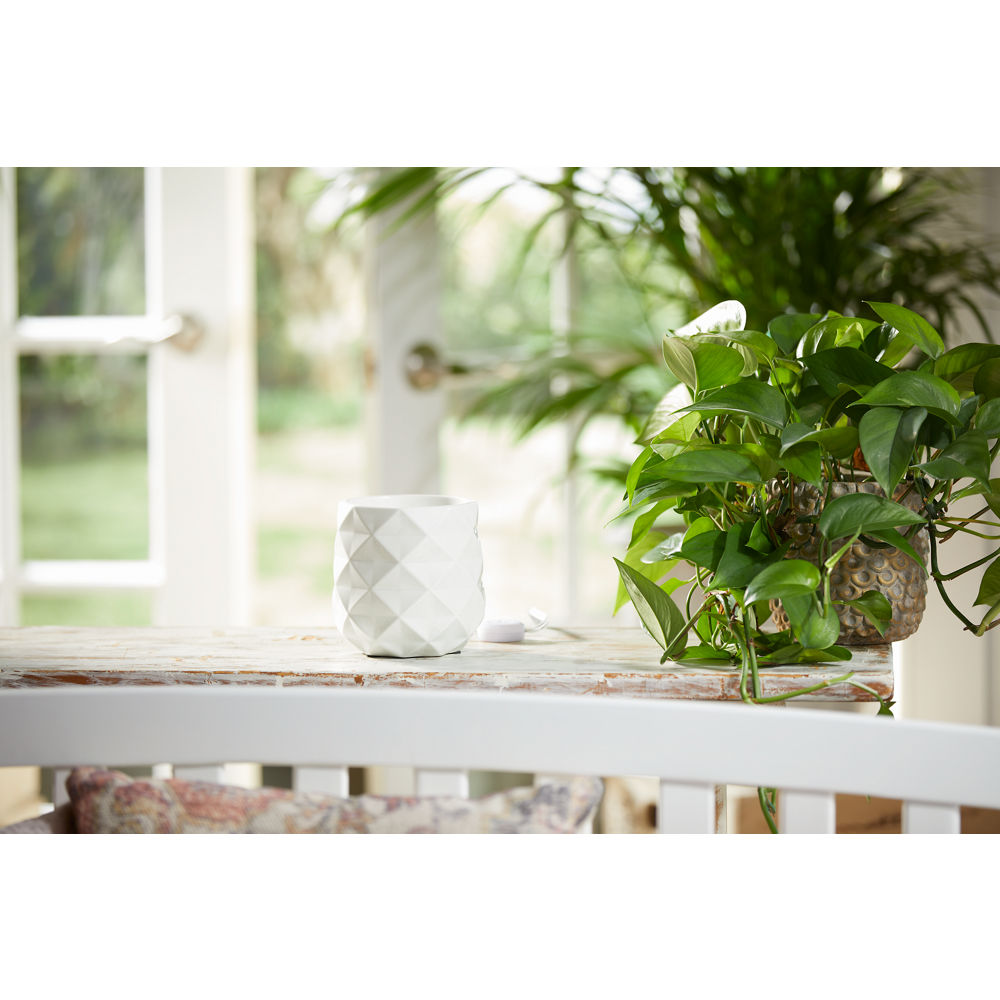 Langham White Scenterpiece® MeltCup Warmer - Image 4