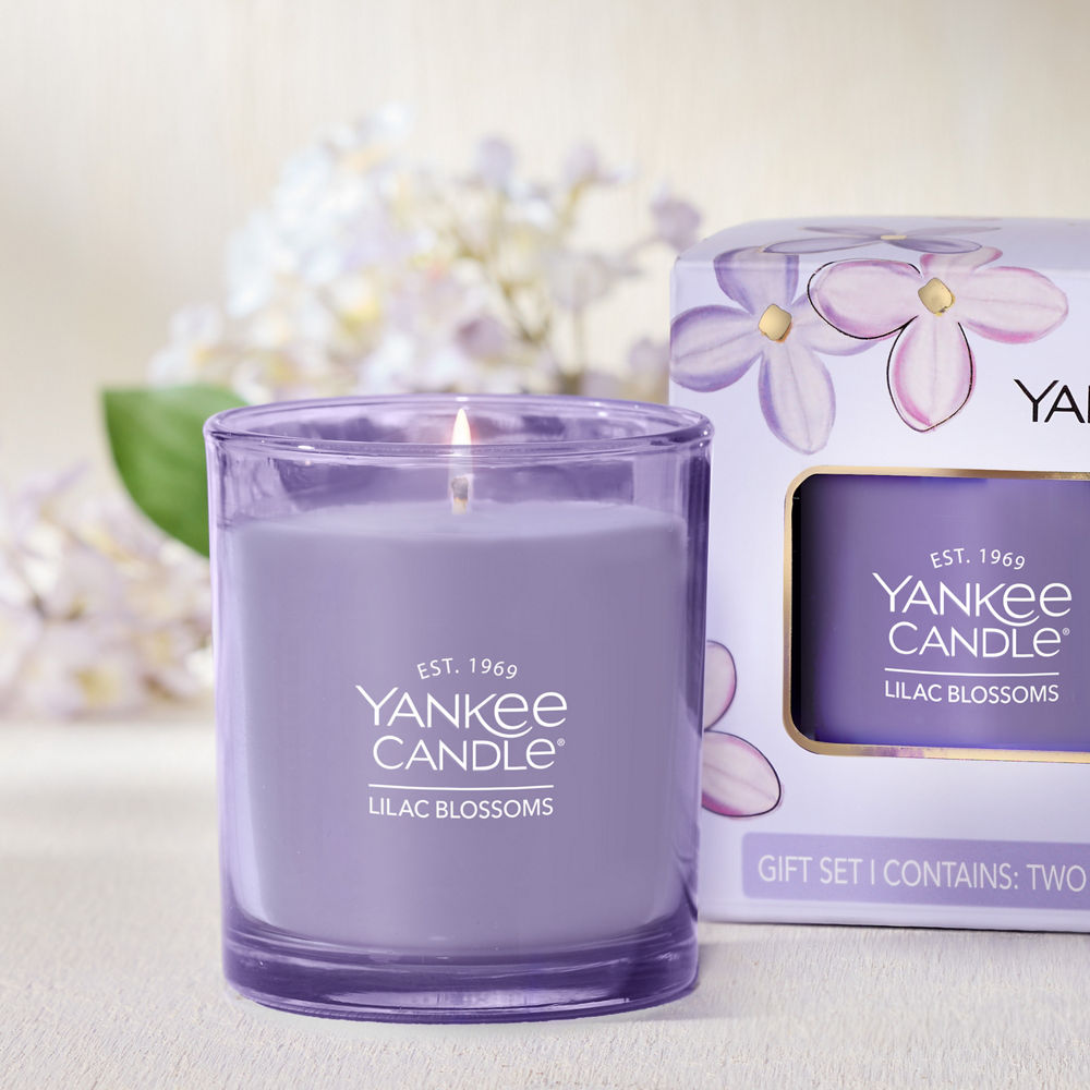 Purple Lilac Mother’s Day Candle Gift Set - Image 3