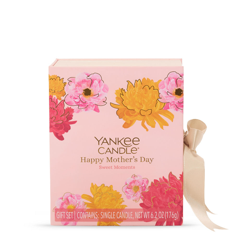 Mother’s Day Sweet Moments Candle Gift Set