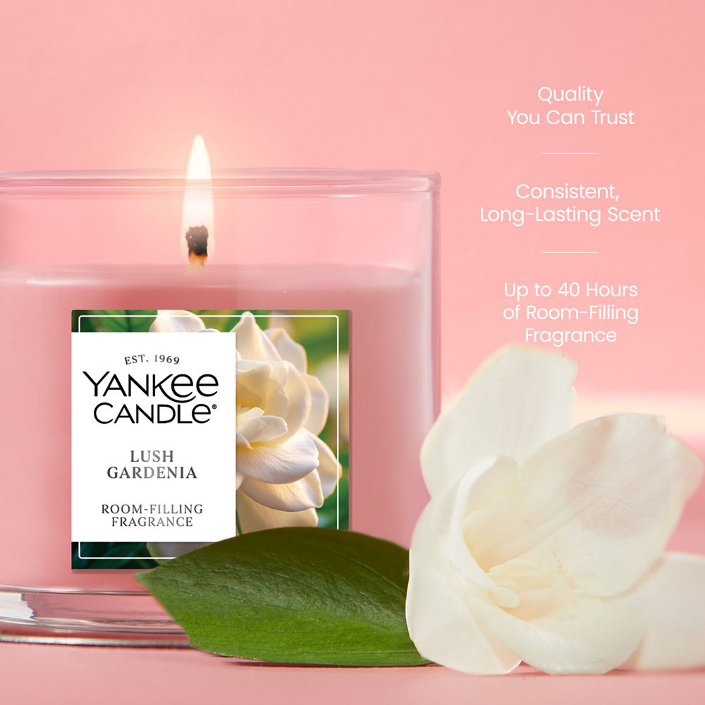 Lush Gardenia Small Tumbler Candle - Image 3