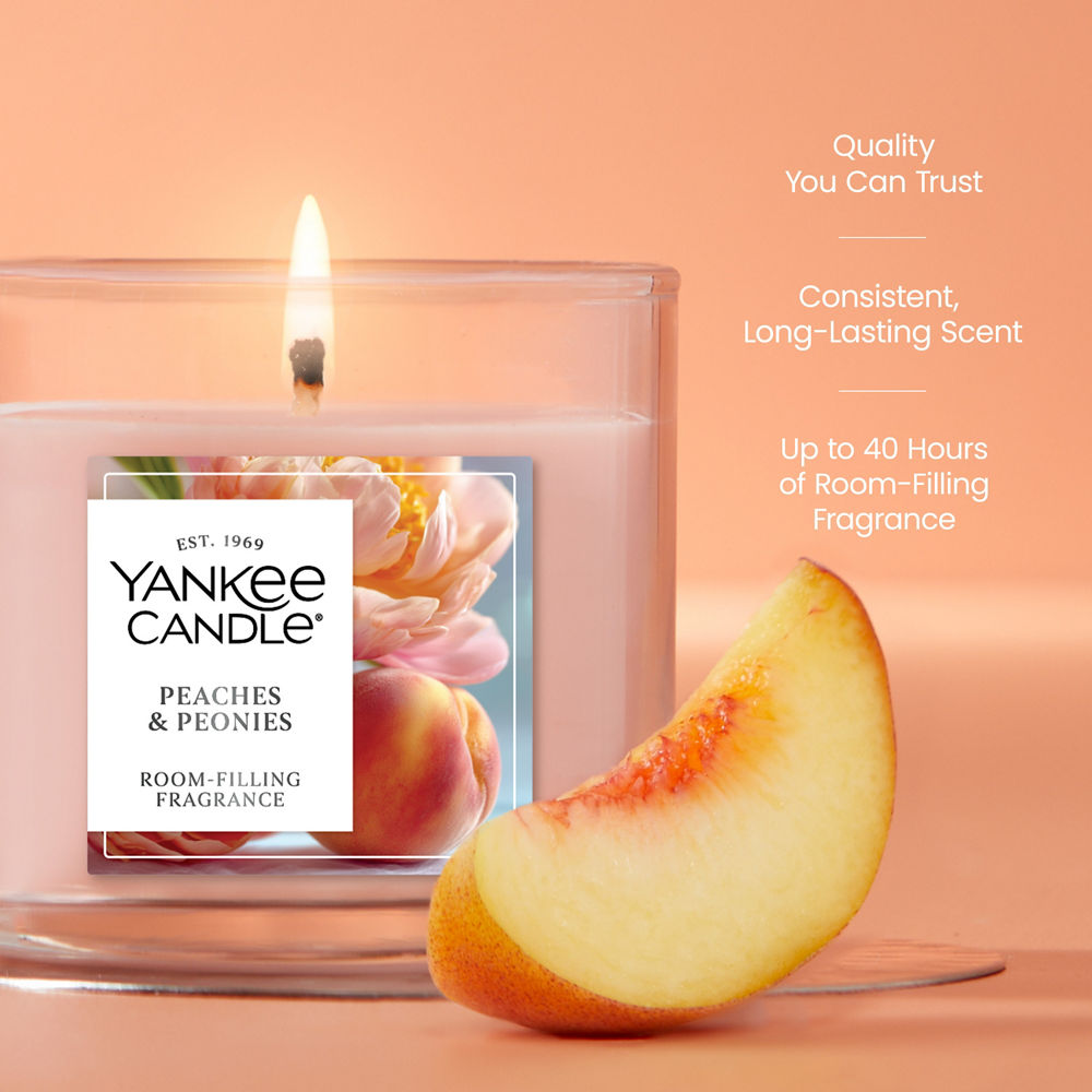 Peaches & Peonies Small Tumbler Candle - Image 3