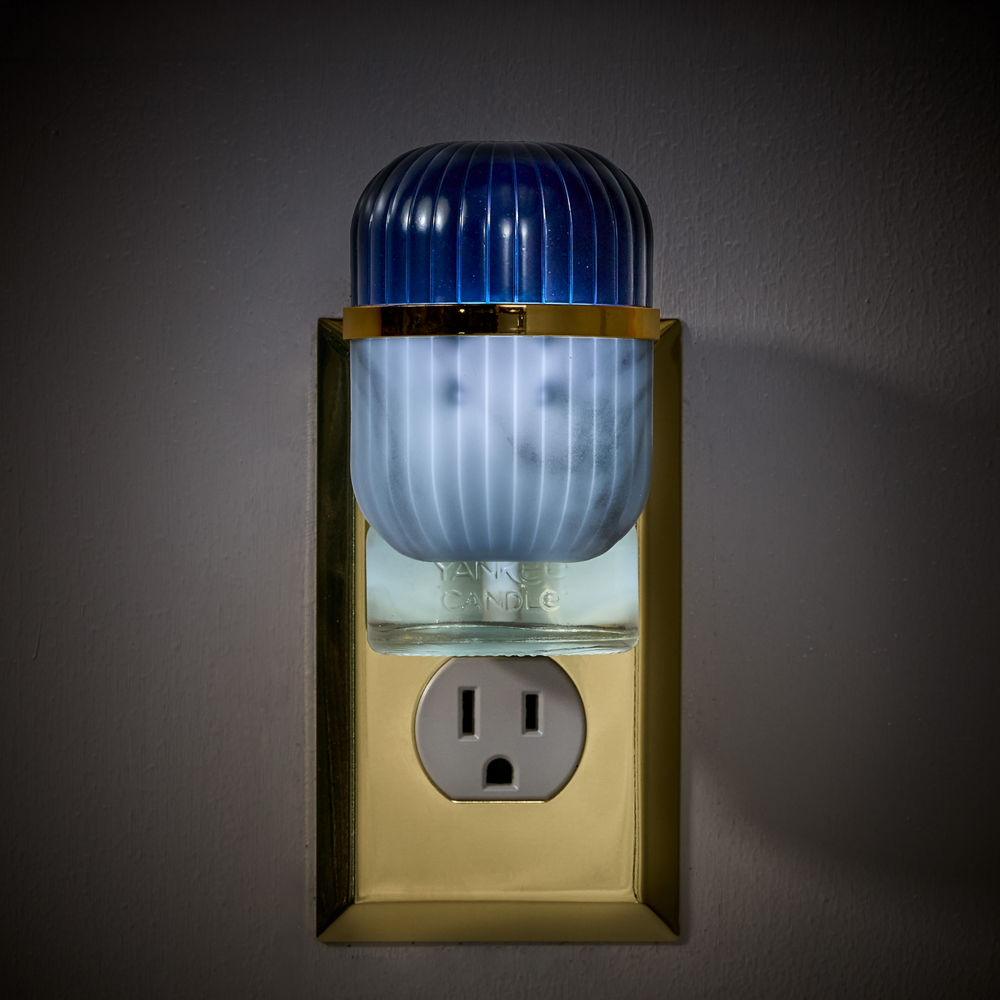 Mixed Blue Capsule ScentPlug® Diffuser with Light - Image 3