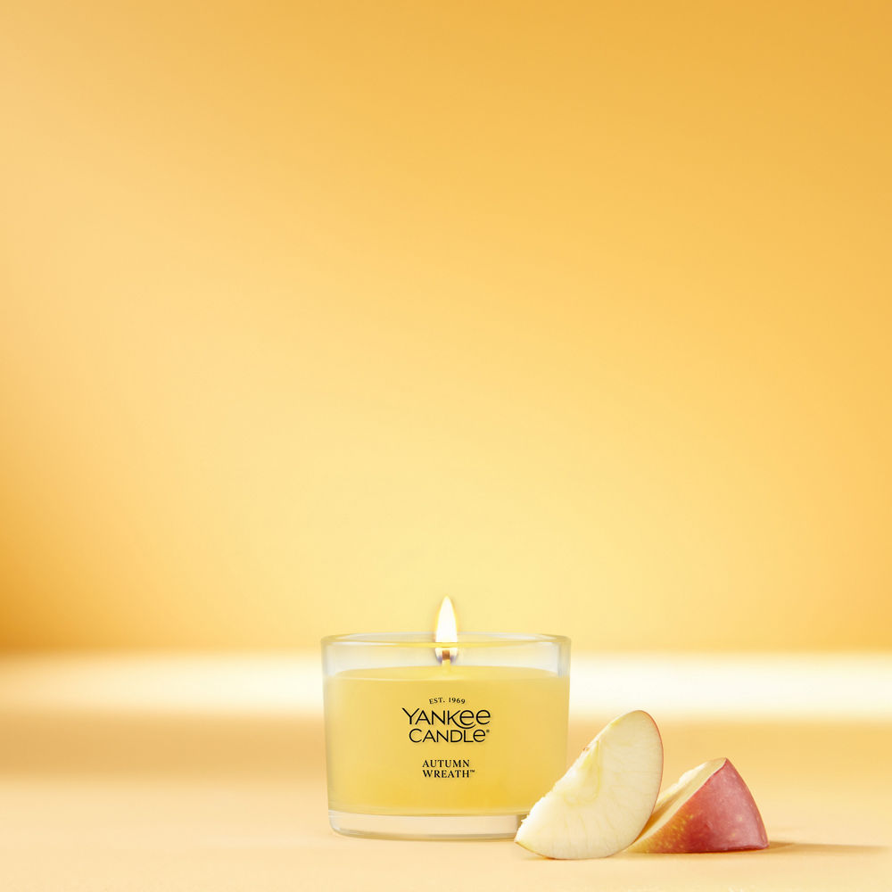 Autumn Wreath™ Mini Candle - Image 2