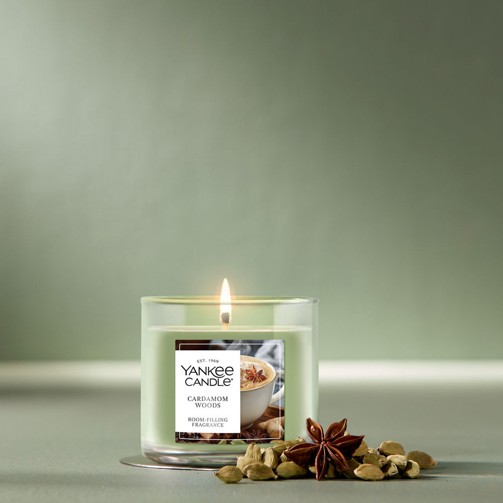 Cardamom Woods Small Tumbler Candle - Image 2