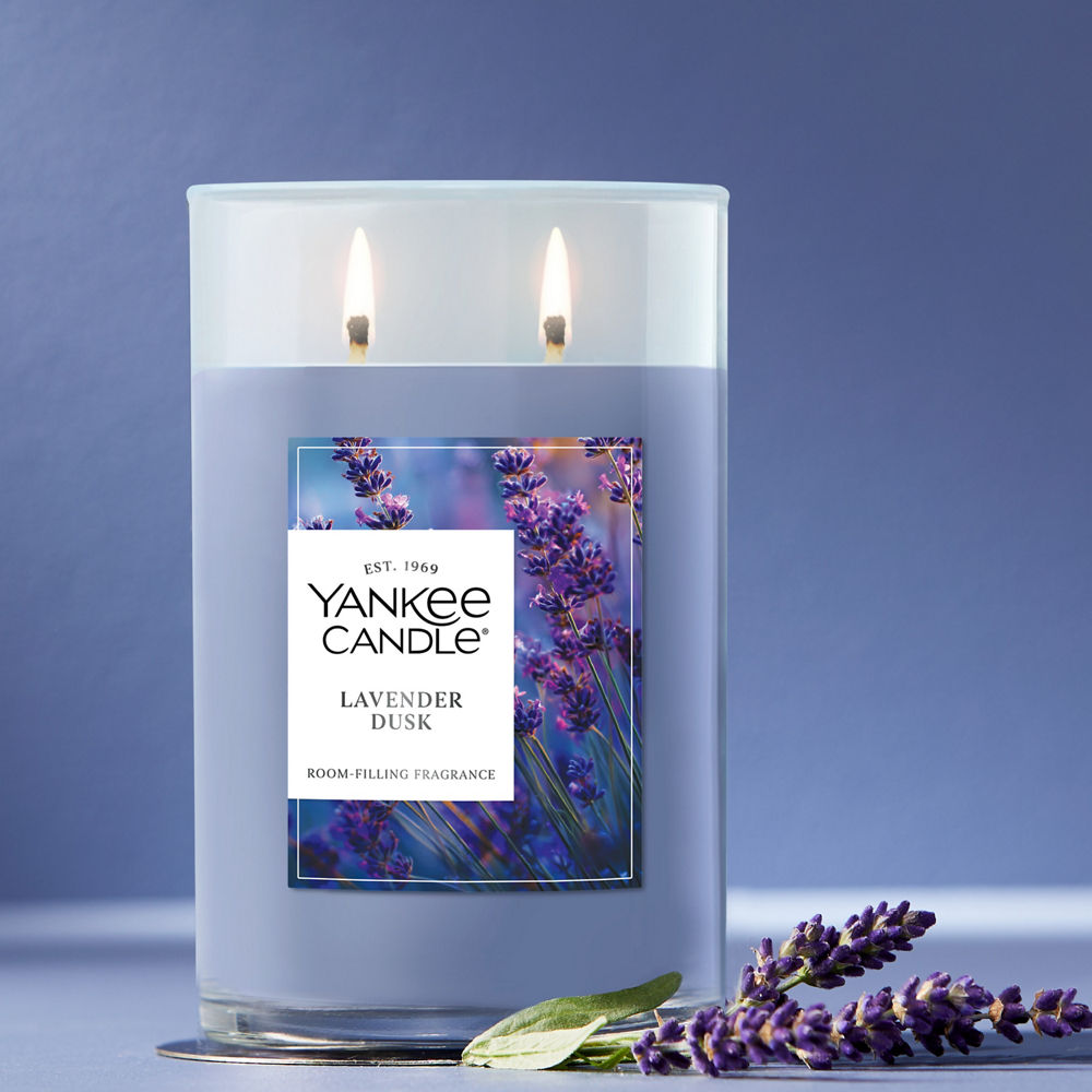 Lavender Dusk Large Tumbler Candle - Image 2
