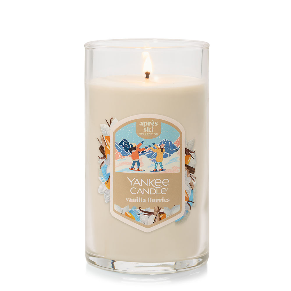 Vanilla Flurries Medium Pillar Candle - Image 2